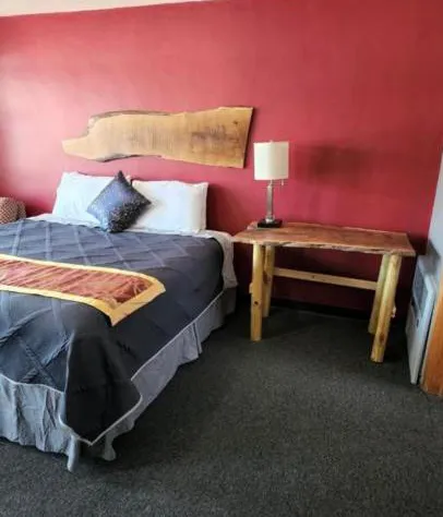 Tri-States Wood Inn hotel detail image 1