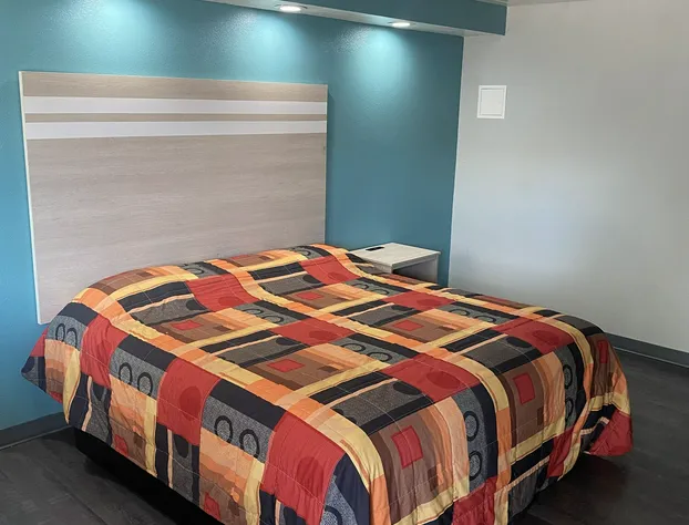 Cass Lake Hotel hotel detail image 2