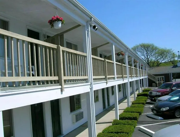 Harwichport Resort Club hotel detail image 1