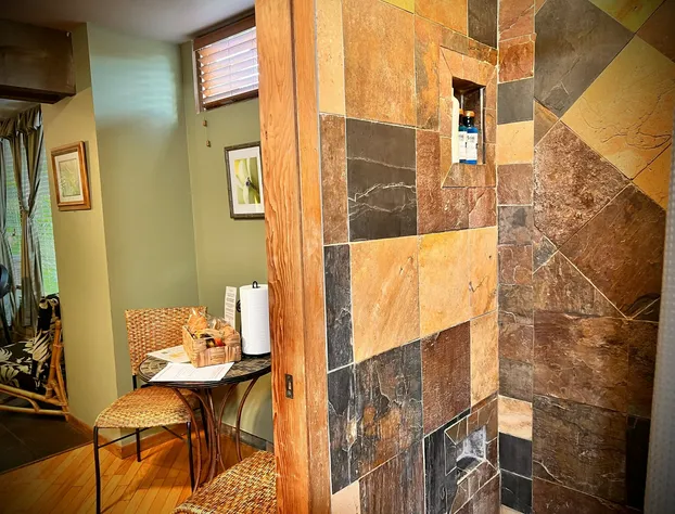 Maui What A Wonderful B&B Pineapple Ste hotel detail image 3