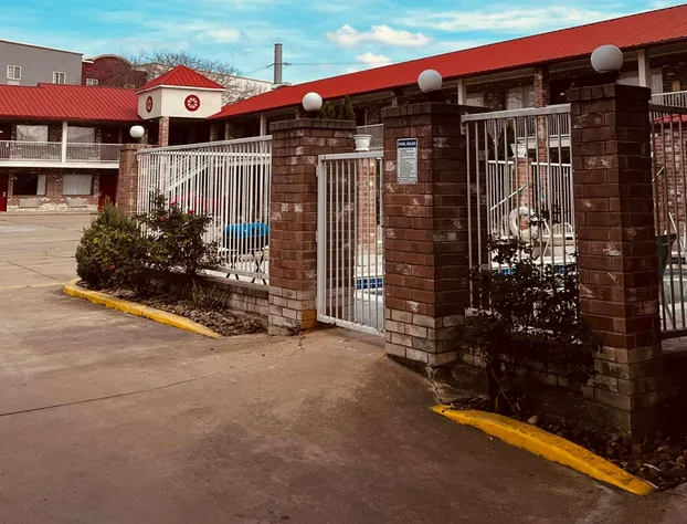 Econo Lodge Inn & Suites Downtown San Antonio hotel detail image 2