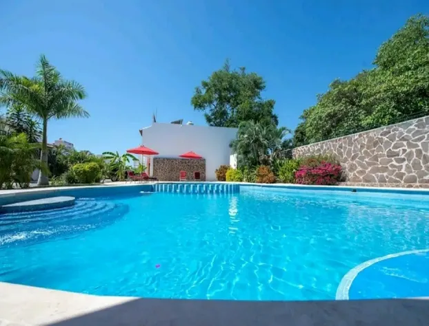 Condo Camelinas by TRVL2HM hotel detail image 3