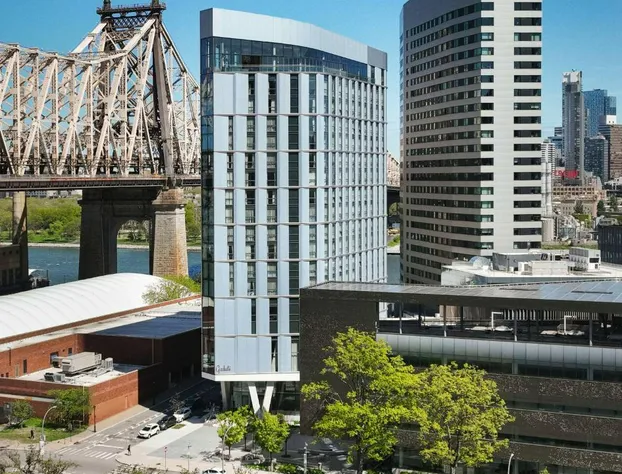 Graduate by Hilton New York hotel detail image 2
