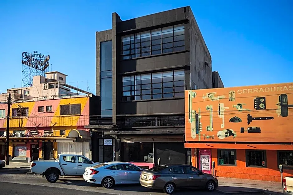 Estudios amueblados y equipados con cocineta en ubicación Céntrica MTY hotel hero