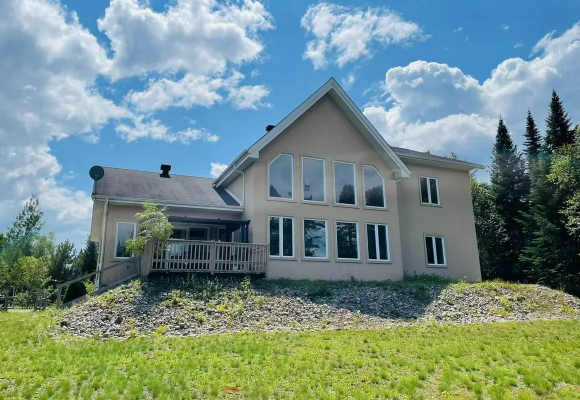 Auberge Rivière Noire hotel hero