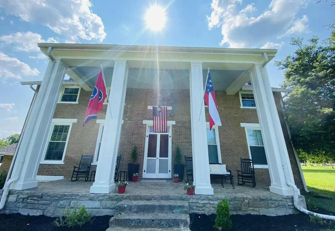 The Hopestead Bed & Breakfast hotel hero