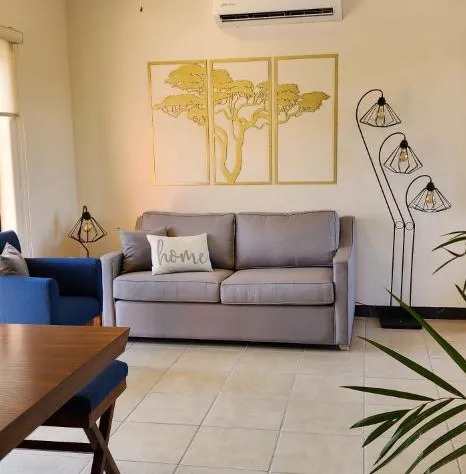 Suites Lomboy & Plaza hotel detail image 1