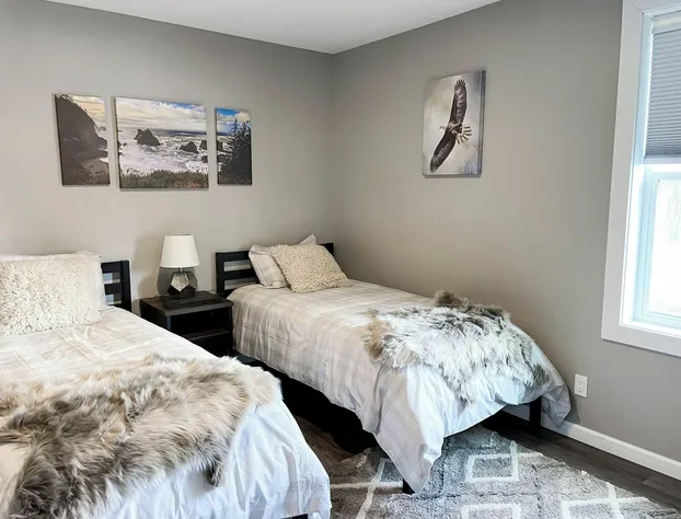 ALASKA LAKE and LODGE AT LONGMERE hotel detail image 4