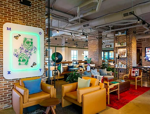 Moxy Charleston Downtown hotel detail image 2