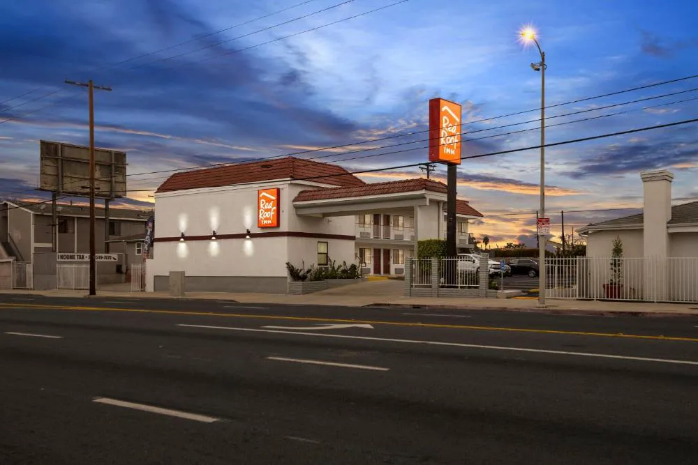 Red Roof Inn Carson - Wilmington hotel hero