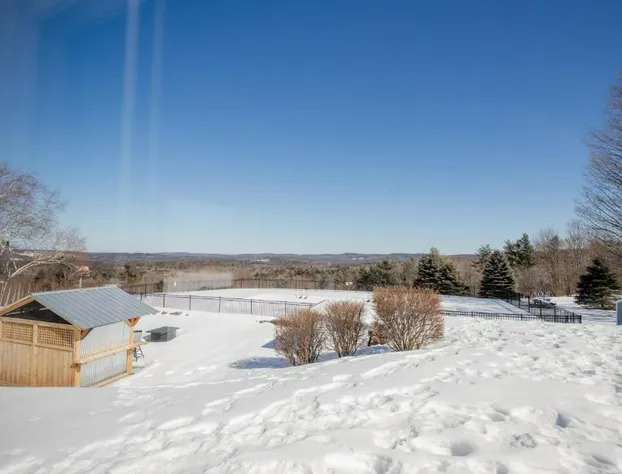 Blue Bear Inn hotel detail image 1