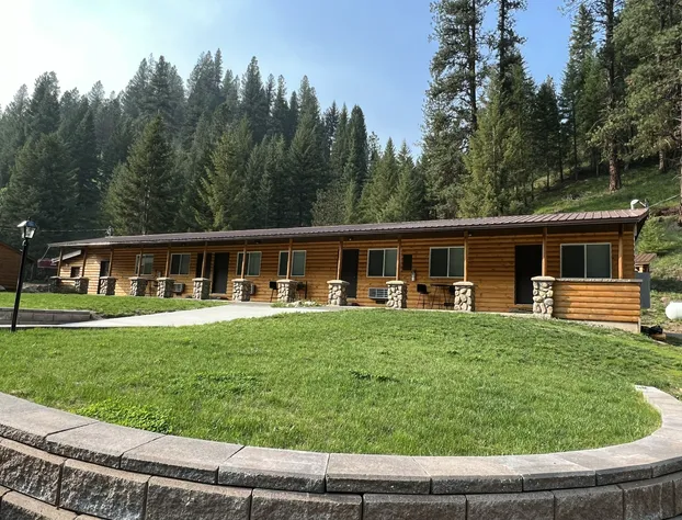 South Fork Junction Lodge & RV Park hotel detail image 1