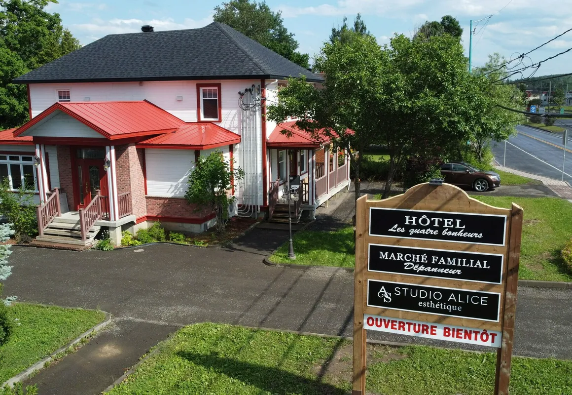 Hôtel les quatre bonheurs hotel hero