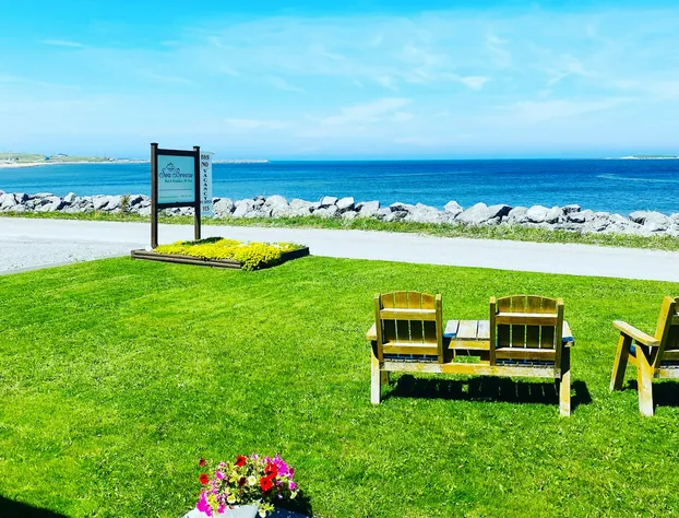 Sea Breeze Bed & Breakfast hotel detail image 1