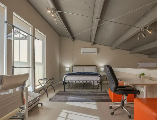 Gorgeous Guesthouse Near Amazing Downtown hotel detail image 3