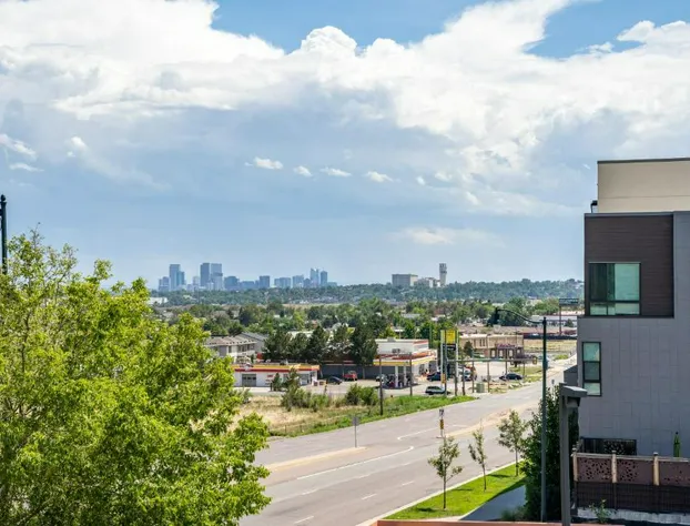 City Inn hotel detail image 2