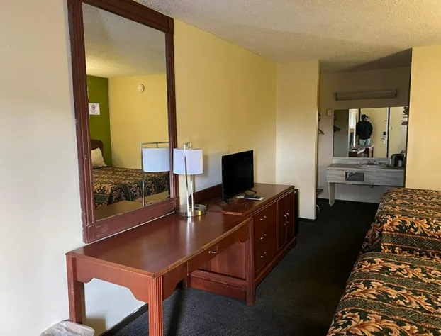 Lebanon Inn Motel hotel detail image 1