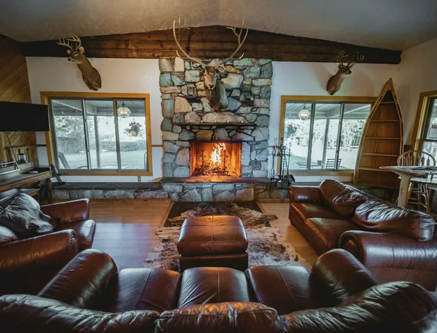 Boulder Lake Lodge hotel detail image 4