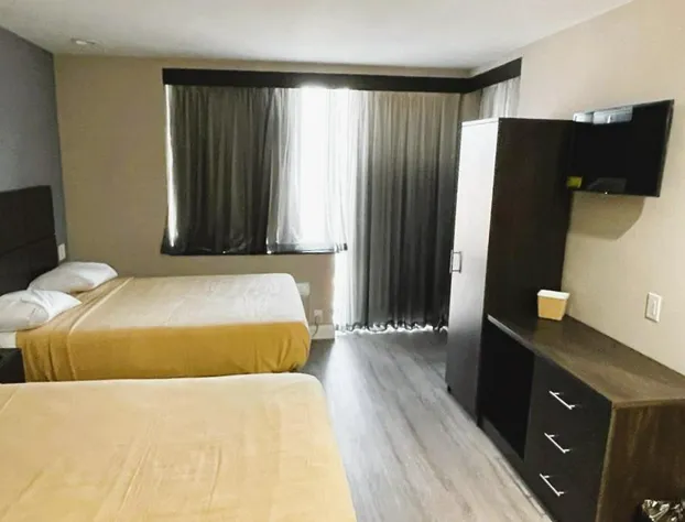 Royal Hotel Bronx hotel detail image 2