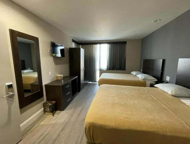 Royal Hotel Bronx hotel detail image 3