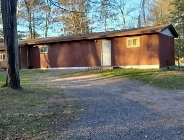 Musky Joes Twin Pines Resort hotel detail image 1