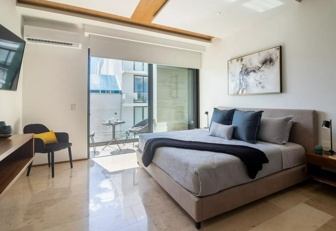 Midtown 256 hotel hero