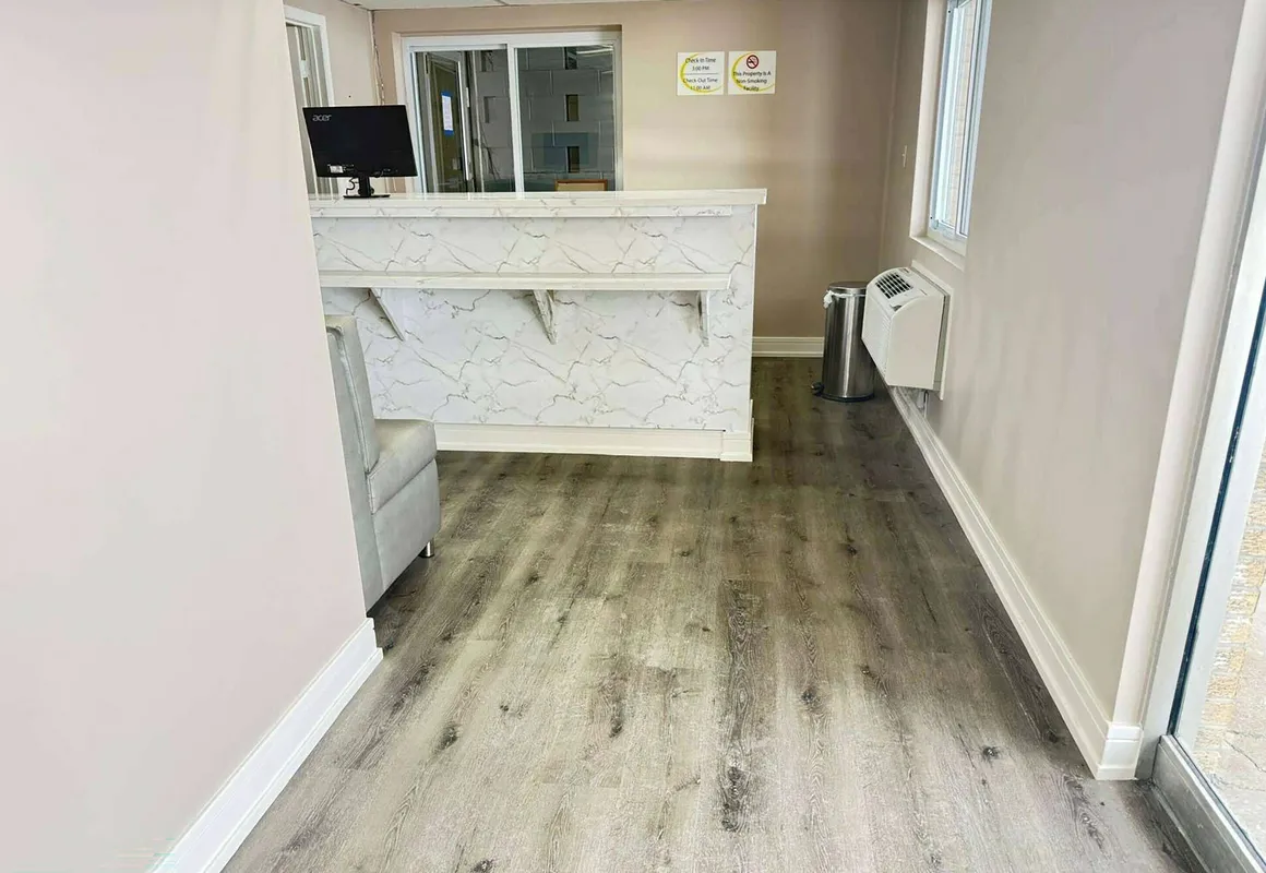 Super 8 by Wyndham Rockford South hotel hero