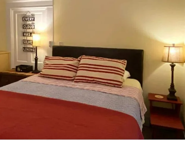 College Inn Bed and Breakfast hotel detail image 3