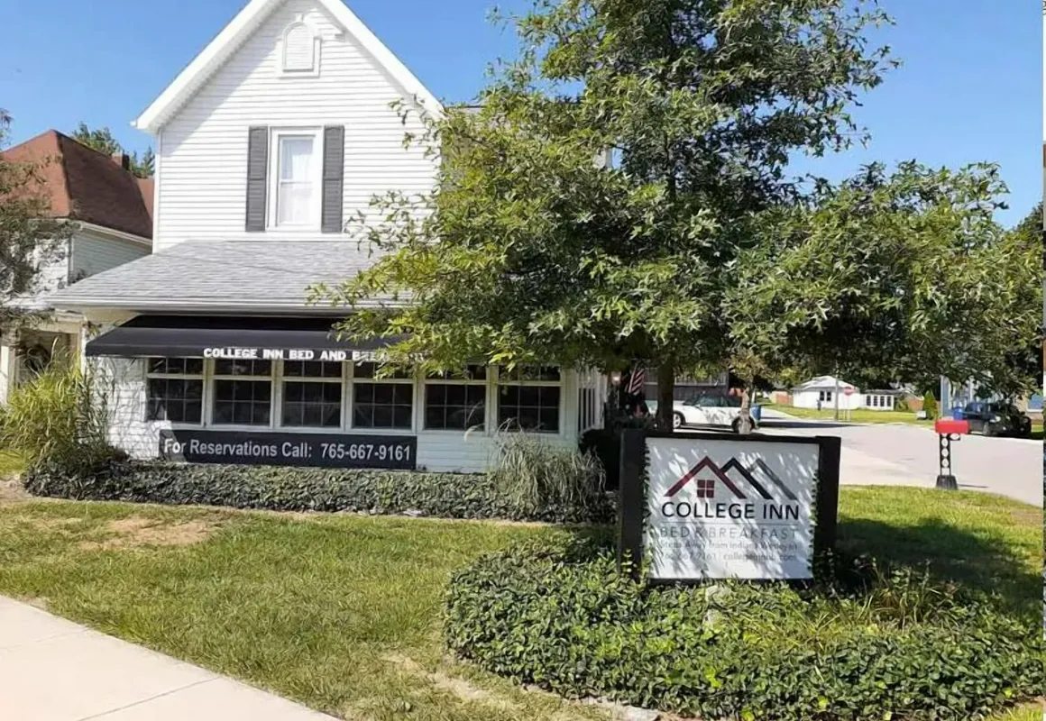 College Inn Bed and Breakfast hotel hero
