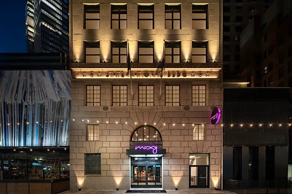 Moxy Houston Downtown hotel hero
