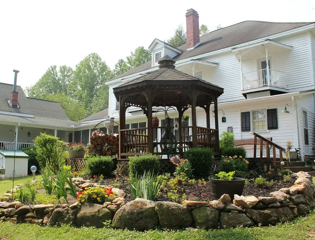 The Sautee Inn Bed & Breakfast hotel detail image 4