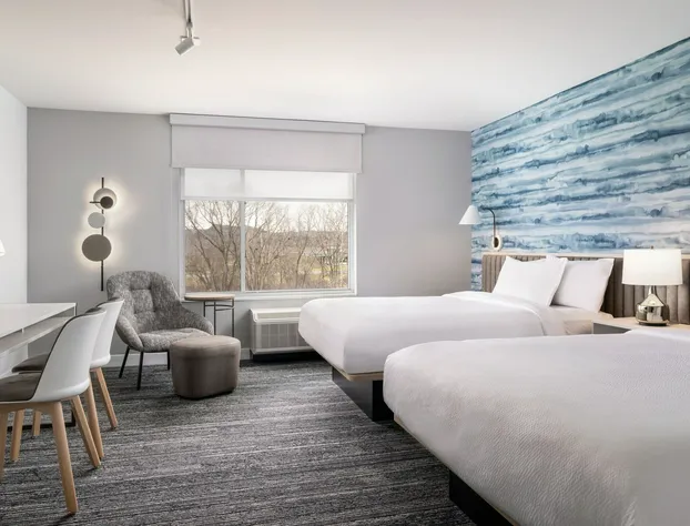 Towneplace Suites By Marriott New Philadelphia hotel detail image 4