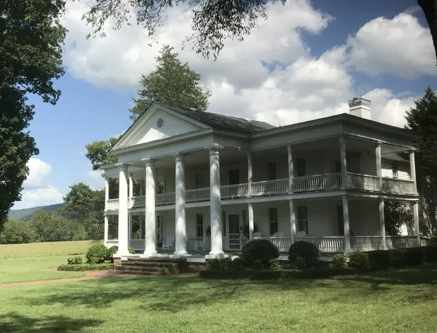 Winston Place hotel detail image 2