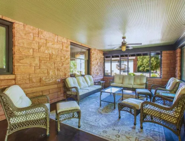 Martha's Bed and Breakfast hotel detail image 4