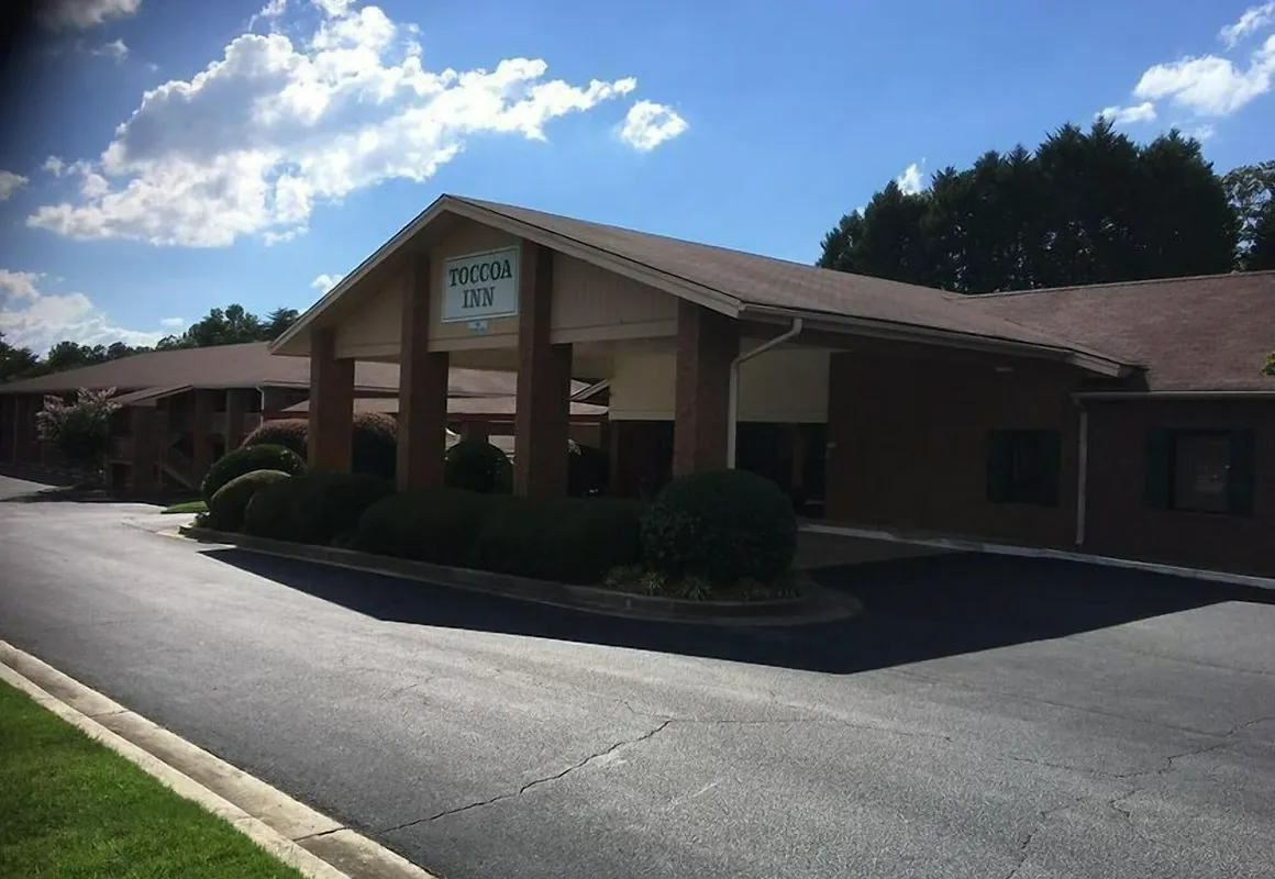 My Home & Suites Toccoa hotel hero