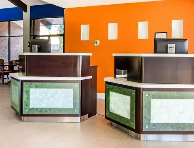 My Home & Suites Toccoa hotel detail image 4