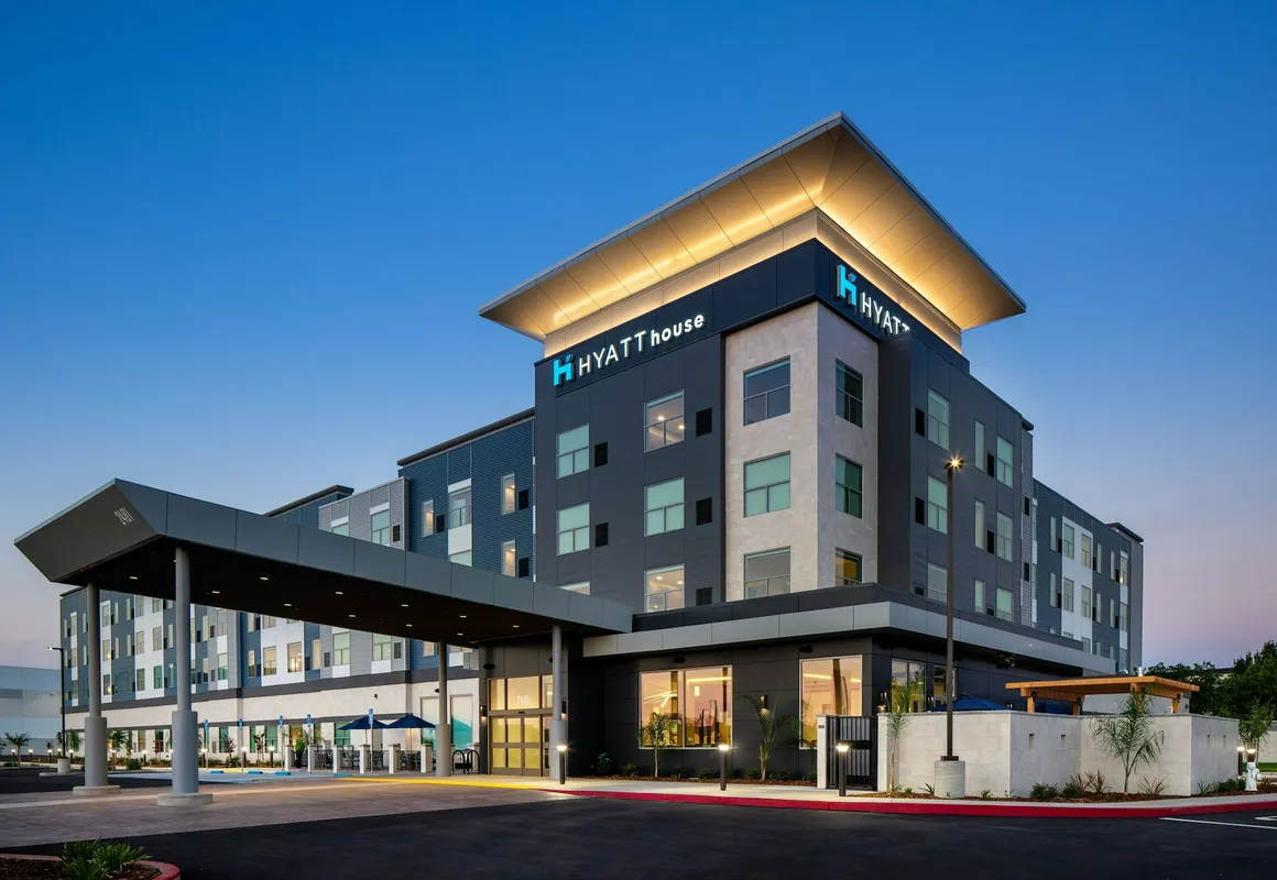 Hyatt House Vacaville hotel hero