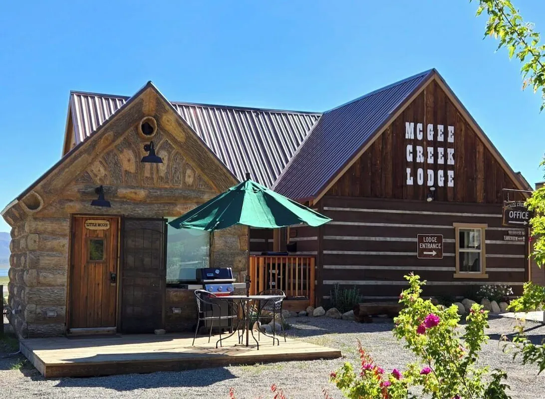 McGee Creek Lodge hotel hero