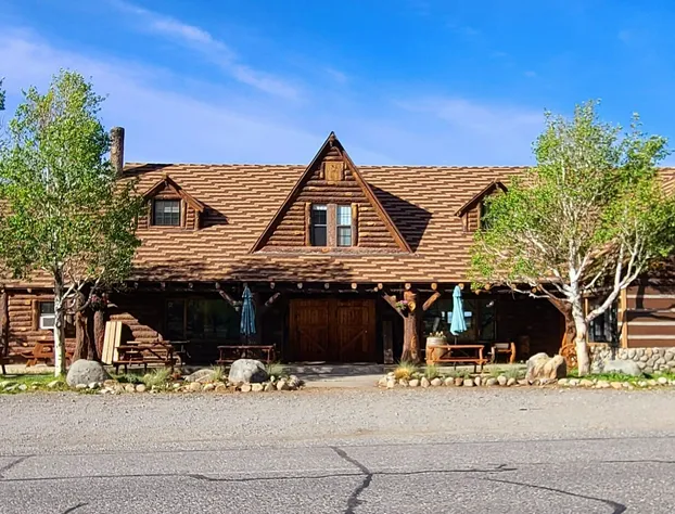 McGee Creek Lodge hotel detail image 1