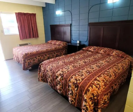 Relax inn hotel detail image 4