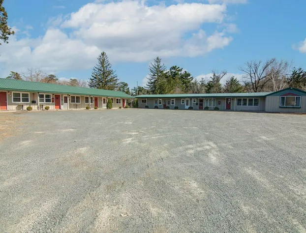 Outdoors Inn at Balsam Lake hotel detail image 1