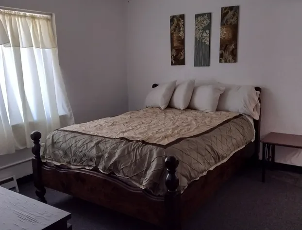 Midwest Country Inn hotel detail image 4