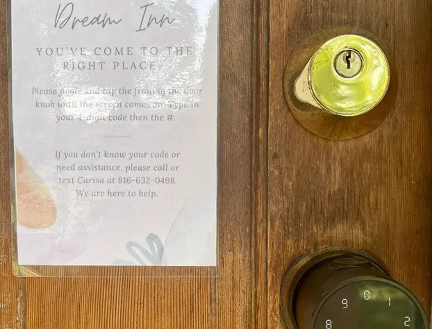 Dream Inn hotel detail image 2