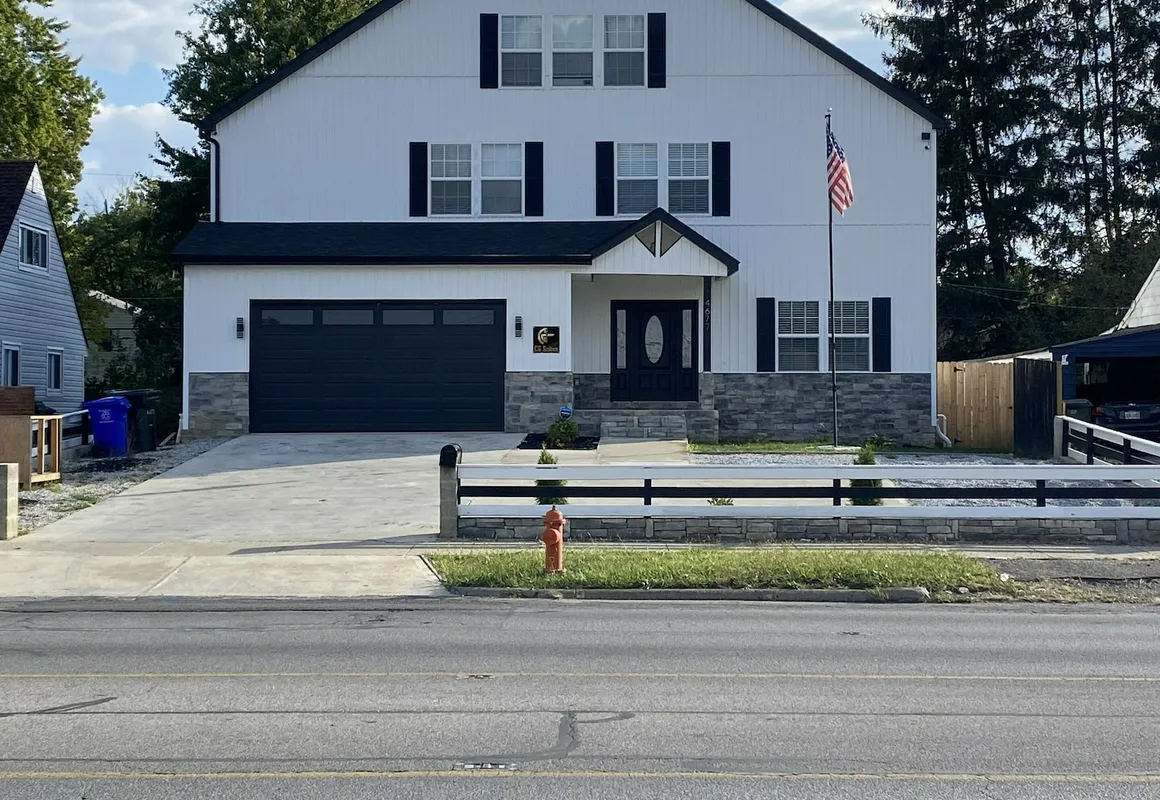 CG Suites hotel hero