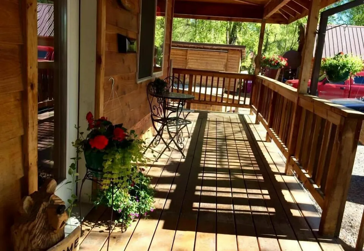 Lodge Suites at Susitna River Lodge hotel hero