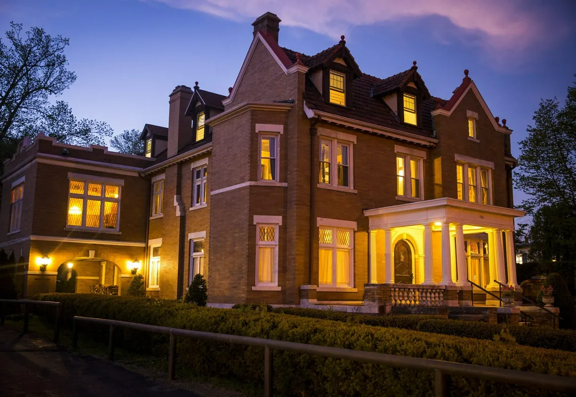 Hazeltine Boutique Hotel BnB hotel hero