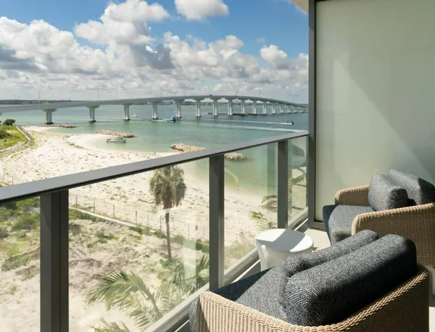 JW Marriott Clearwater Beach Resort & Spa hotel detail image 3