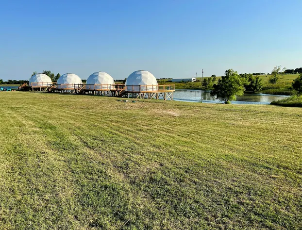 Lake Serenity Ranch hotel detail image 4