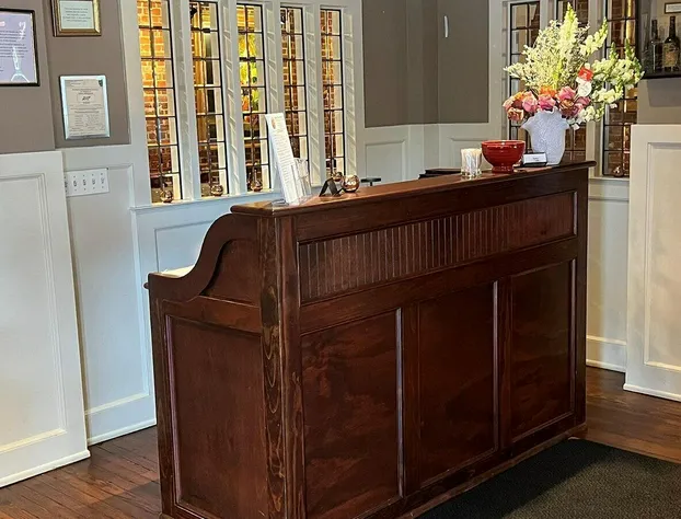 Publick House Hotel Inc. hotel detail image 1