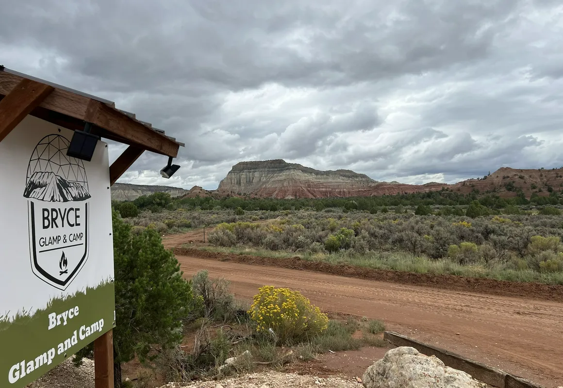 Bryce Glamp And Camp hotel hero